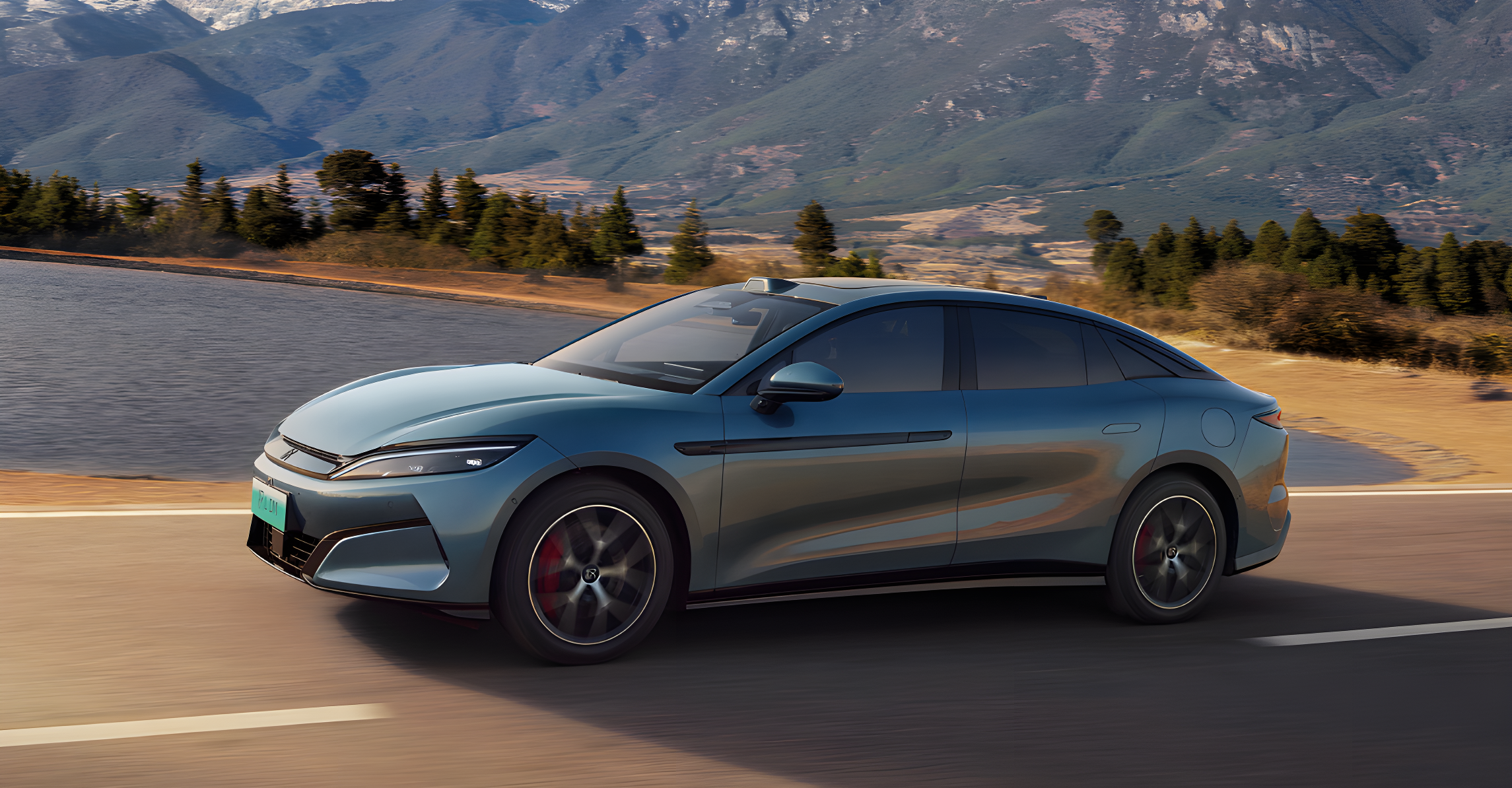 Гібридний автомобіль BYD Han L DM-i